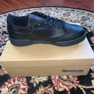 Men’s black Reebok club c 85. Size 7. Brands new with box